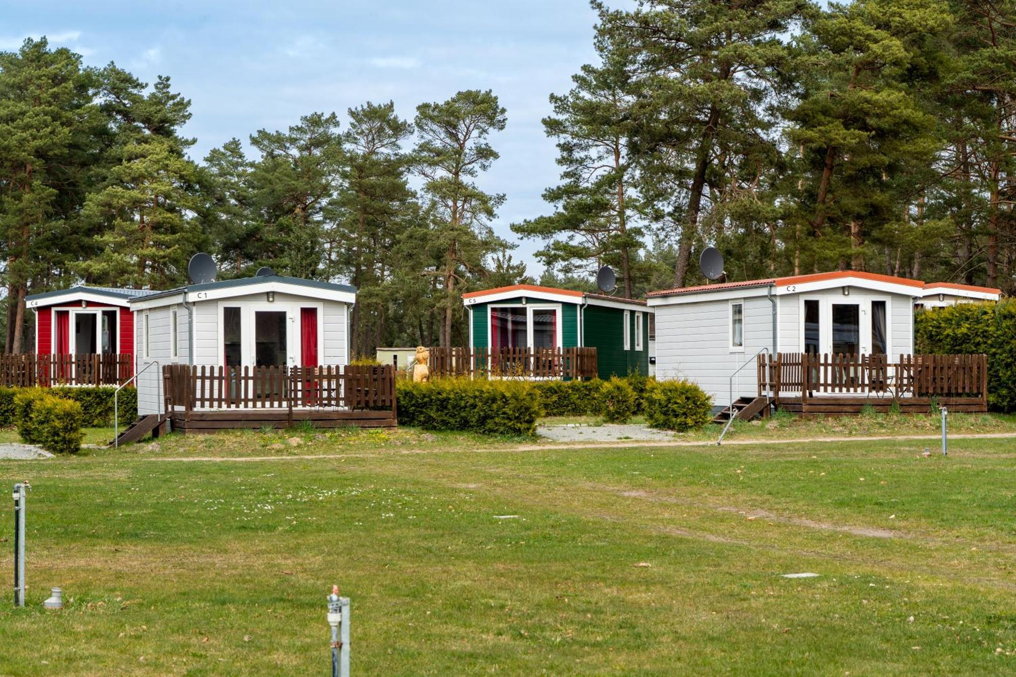 Naturcamping Lueneburger Heide - Chalets & Tiny Haeuser سولتو المظهر الخارجي الصورة