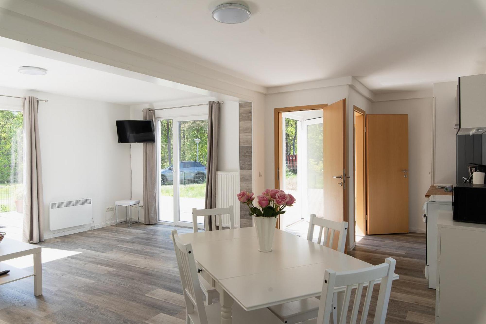 Naturcamping Lueneburger Heide - Chalets & Tiny Haeuser سولتو المظهر الخارجي الصورة